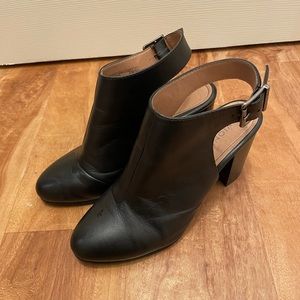 Brand New W/O Box Vionic Perk Lacey  Bootie